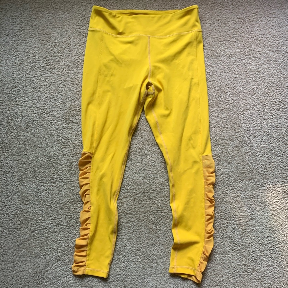Zyia leggings